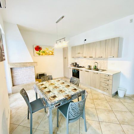 Lucky'S House Apartment Noicattaro Ngoại thất bức ảnh